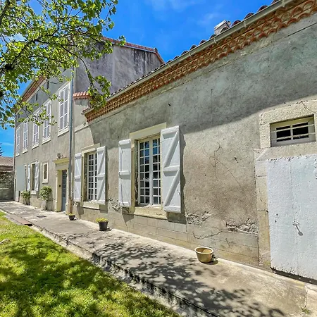 Ferienhaus Retraite Royale A Valentine